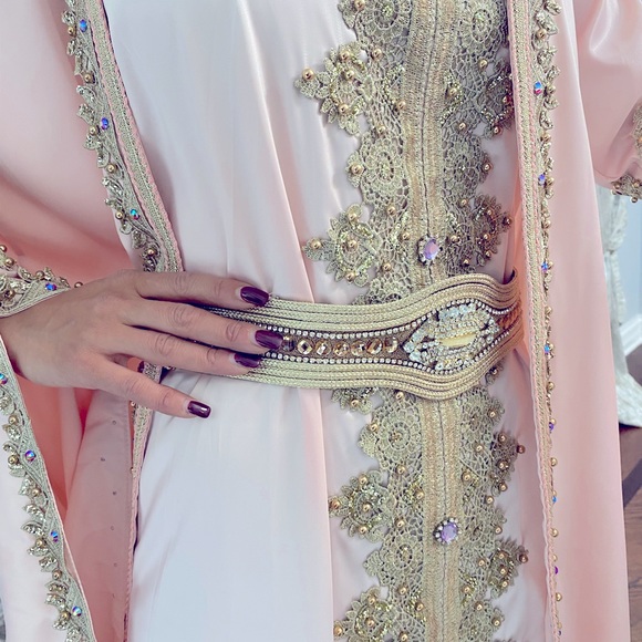 Dress - Picture 1 of 5